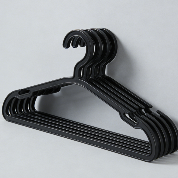 16.4-Inch Heavy-Duty Plastic Clothes Hangers with Swivel Hook